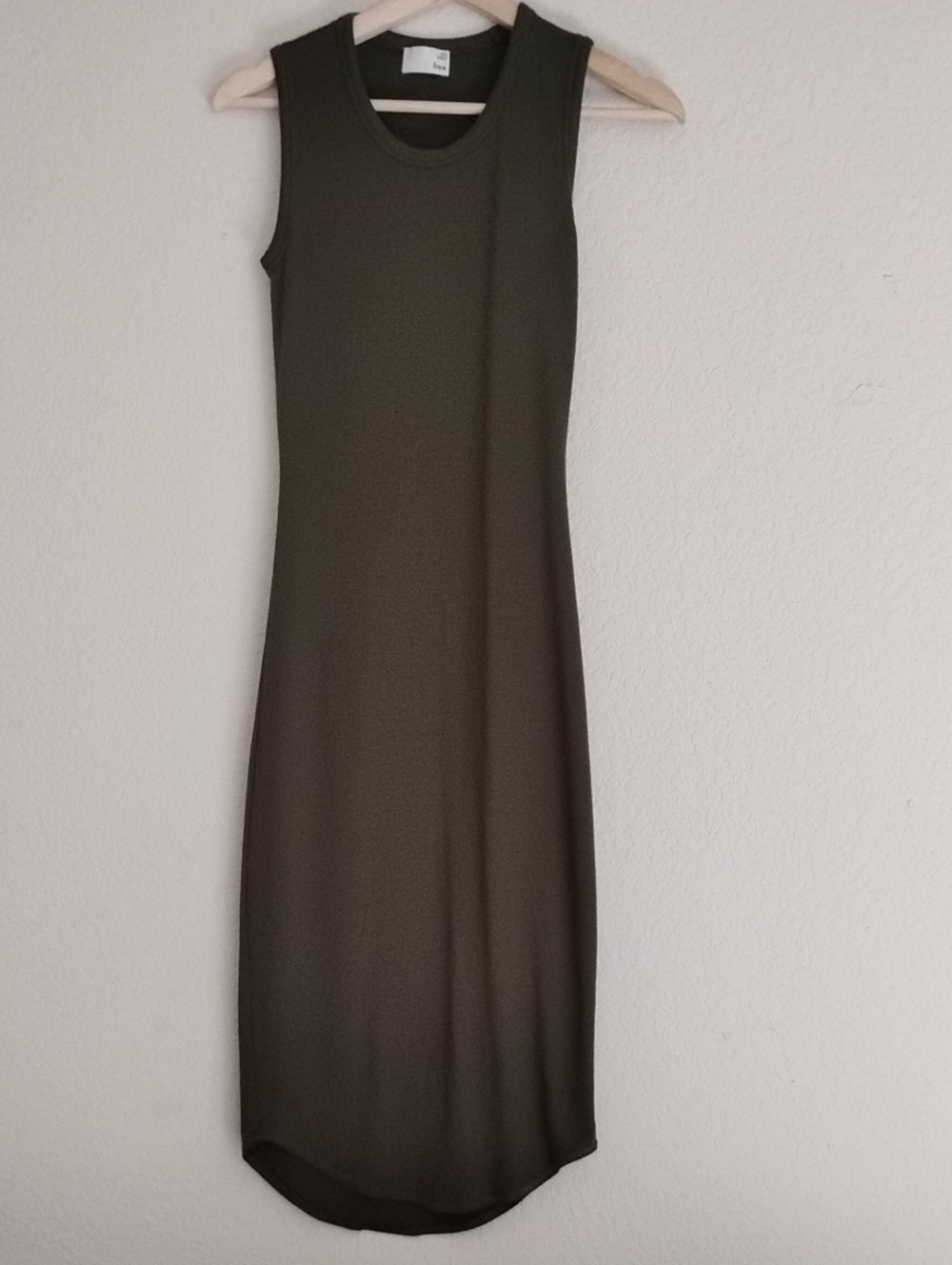 Wilfred Olive Green Sleeveless Maxi Dress
